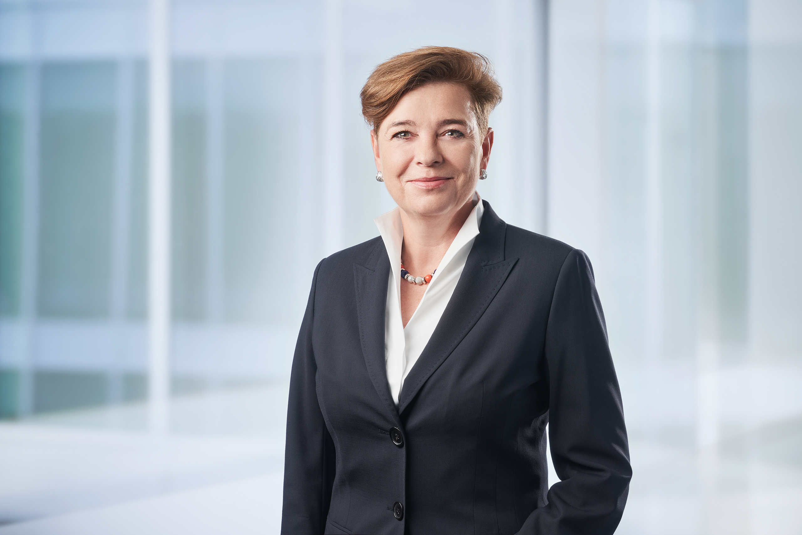 Dr. Barbara Livonius